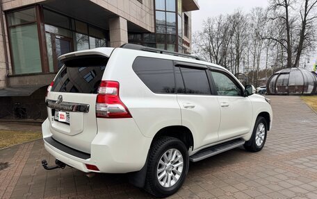 Toyota Land Cruiser Prado 150 рестайлинг 2, 2016 год, 3 200 000 рублей, 5 фотография