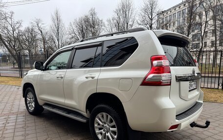 Toyota Land Cruiser Prado 150 рестайлинг 2, 2016 год, 3 200 000 рублей, 3 фотография
