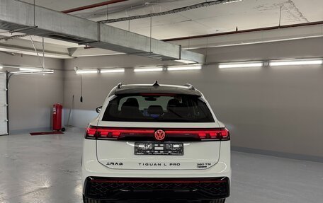 Volkswagen Tiguan, 2026 год, 4 990 000 рублей, 5 фотография