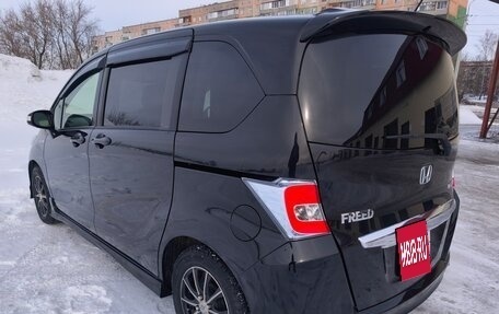 Honda Freed I, 2014 год, 1 250 000 рублей, 13 фотография