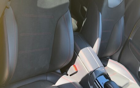 Mercedes-Benz CLA, 2021 год, 4 200 000 рублей, 14 фотография