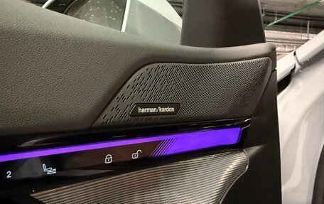 BMW 5 серия, 2024 год, 8 700 000 рублей, 15 фотография