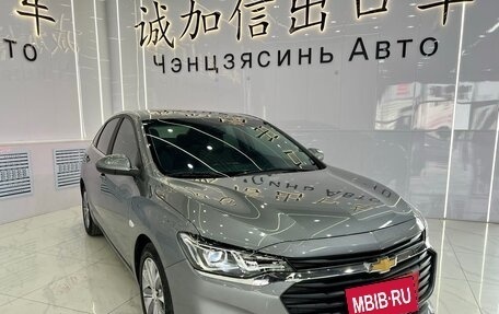 Chevrolet Monza, 2022 год, 1 250 000 рублей, 3 фотография