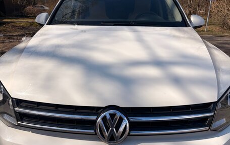 Volkswagen Touareg III, 2011 год, 2 100 000 рублей, 14 фотография