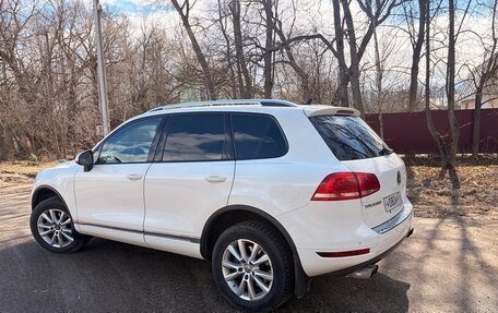 Volkswagen Touareg III, 2011 год, 2 100 000 рублей, 10 фотография
