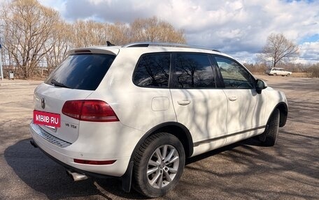 Volkswagen Touareg III, 2011 год, 2 100 000 рублей, 8 фотография