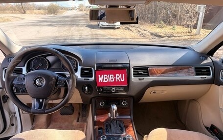 Volkswagen Touareg III, 2011 год, 2 100 000 рублей, 20 фотография