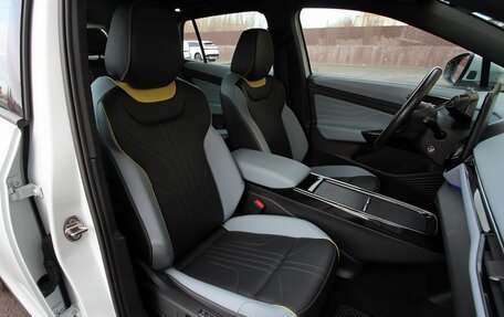 Volkswagen ID.4, 2023 год, 3 295 000 рублей, 18 фотография