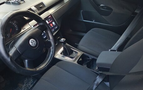 Volkswagen Passat B6, 2007 год, 1 060 000 рублей, 10 фотография