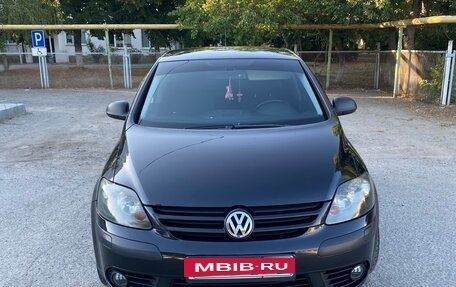 Volkswagen Golf Plus I, 2008 год, 880 000 рублей, 2 фотография