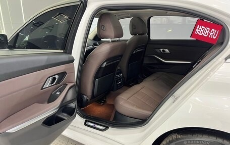 BMW 3 серия, 2021 год, 2 990 000 рублей, 13 фотография