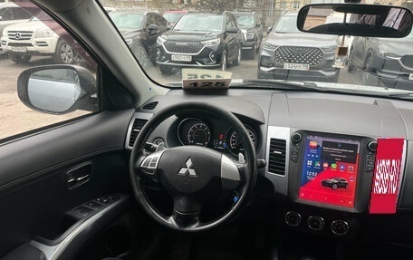 Mitsubishi Outlander III рестайлинг 3, 2011 год, 1 199 000 рублей, 8 фотография