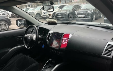 Mitsubishi Outlander III рестайлинг 3, 2011 год, 1 199 000 рублей, 9 фотография