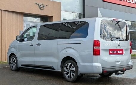 Peugeot Traveller I, 2020 год, 3 080 000 рублей, 4 фотография