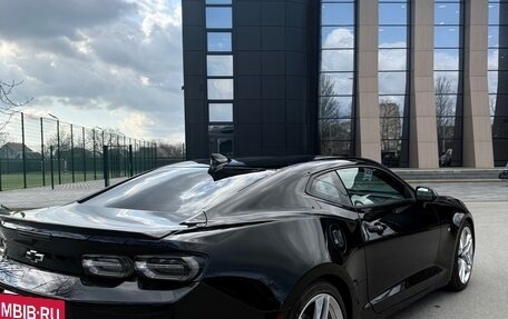 Chevrolet Camaro VI, 2021 год, 4 600 000 рублей, 5 фотография