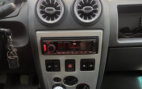 Renault Logan I, 2007 год, 270 000 рублей, 13 фотография