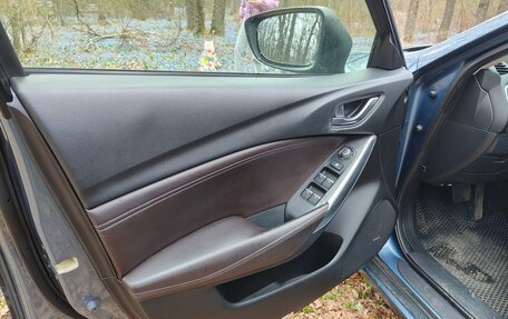 Mazda 6, 2015 год, 2 050 000 рублей, 11 фотография