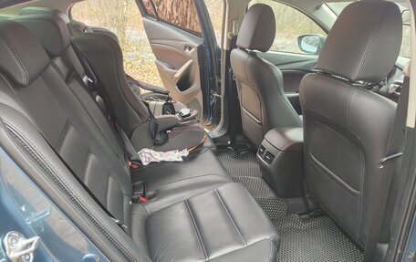 Mazda 6, 2015 год, 2 050 000 рублей, 14 фотография