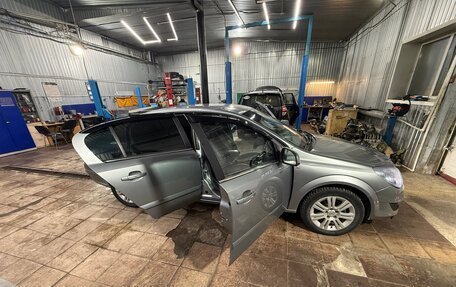 Opel Astra H, 2011 год, 680 000 рублей, 4 фотография