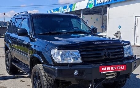 Toyota Land Cruiser 100 рестайлинг 2, 2005 год, 2 600 000 рублей, 17 фотография