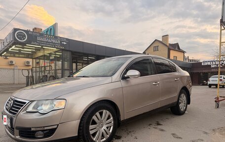 Volkswagen Passat B6, 2005 год, 395 000 рублей, 1 фотография