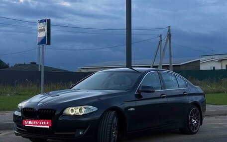 BMW 5 серия, 2012 год, 1 600 000 рублей, 2 фотография