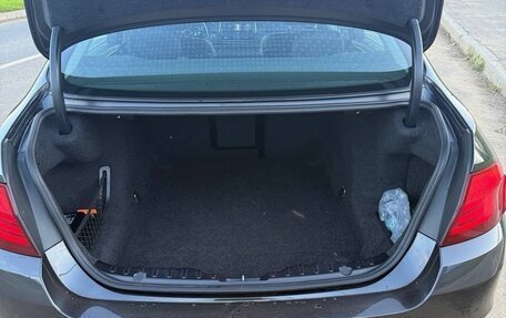 BMW 5 серия, 2012 год, 1 600 000 рублей, 14 фотография