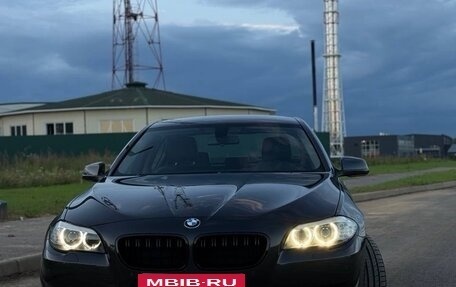 BMW 5 серия, 2012 год, 1 600 000 рублей, 11 фотография