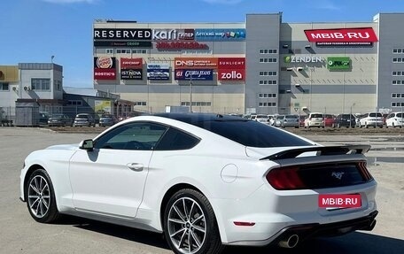 Ford Mustang VI рестайлинг, 2018 год, 3 350 000 рублей, 4 фотография