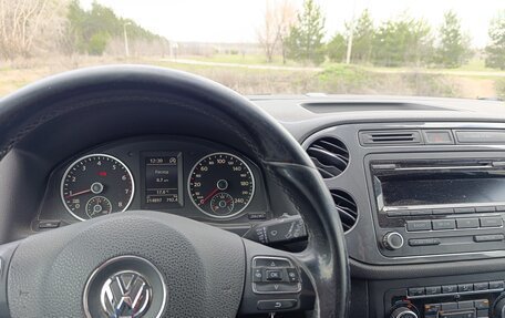 Volkswagen Tiguan I, 2011 год, 970 000 рублей, 3 фотография