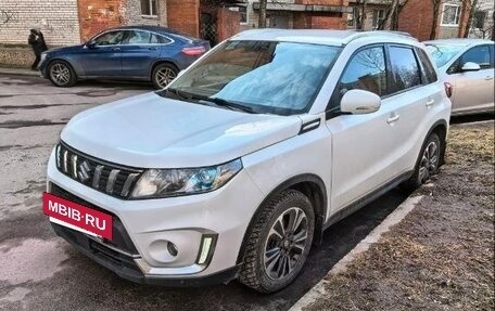 Suzuki Vitara II рестайлинг, 2019 год, 2 300 000 рублей, 3 фотография