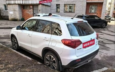 Suzuki Vitara II рестайлинг, 2019 год, 2 300 000 рублей, 4 фотография