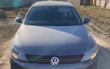 Volkswagen Jetta VI, 2013 год, 750 000 рублей, 6 фотография