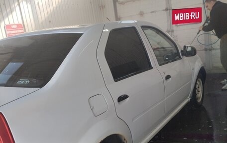 Renault Logan I, 2013 год, 165 000 рублей, 3 фотография