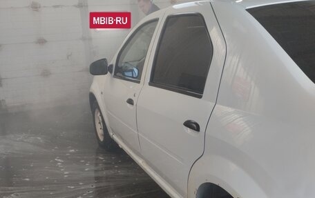 Renault Logan I, 2013 год, 165 000 рублей, 2 фотография