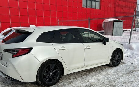 Toyota Corolla, 2019 год, 1 999 900 рублей, 3 фотография