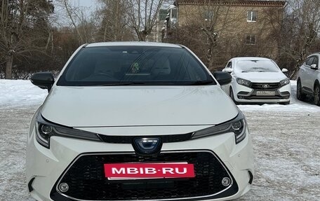 Toyota Corolla, 2019 год, 1 999 900 рублей, 6 фотография