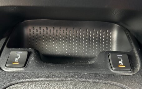 Toyota Corolla, 2019 год, 1 999 900 рублей, 27 фотография