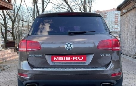 Volkswagen Touareg III, 2011 год, 2 100 000 рублей, 6 фотография