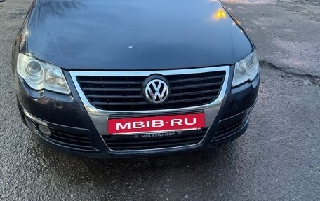 Volkswagen Passat B6, 2006 год, 395 000 рублей, 3 фотография