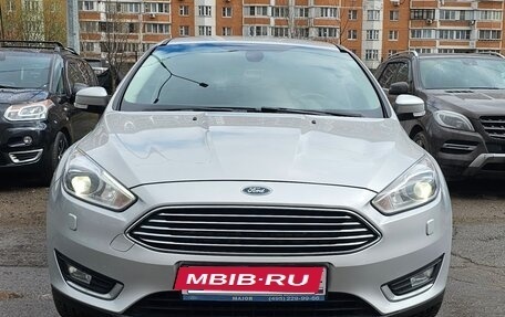 Ford Focus III, 2015 год, 990 000 рублей, 2 фотография
