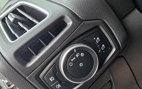 Ford Focus III, 2015 год, 990 000 рублей, 15 фотография