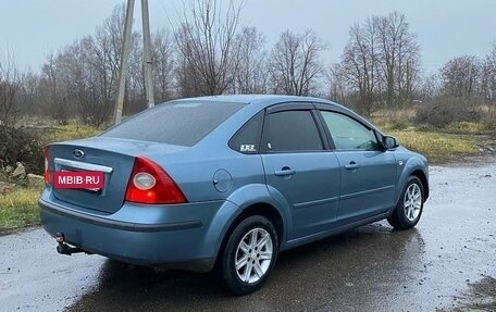 Ford Focus II рестайлинг, 2005 год, 299 000 рублей, 2 фотография