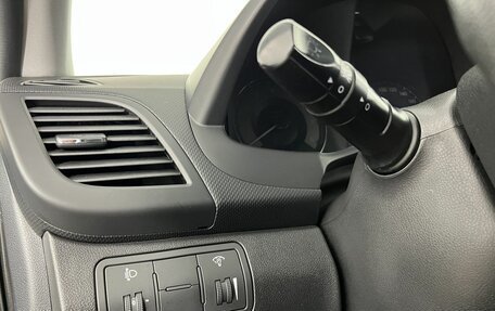 Hyundai Solaris II рестайлинг, 2013 год, 870 000 рублей, 9 фотография