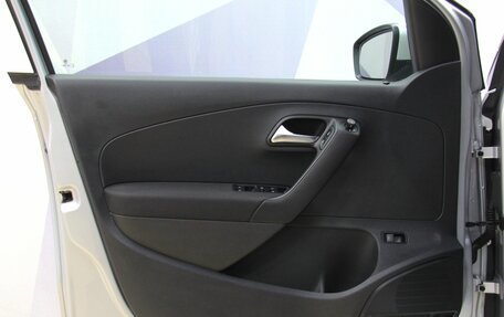 Volkswagen Polo VI (EU Market), 2018 год, 1 155 700 рублей, 9 фотография