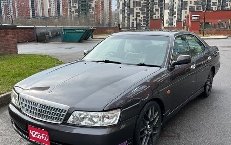 Nissan Laurel VIII, 2002 год, 385 000 рублей, 1 фотография