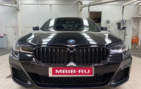 BMW 5 серия, 2021 год, 6 250 000 рублей, 1 фотография