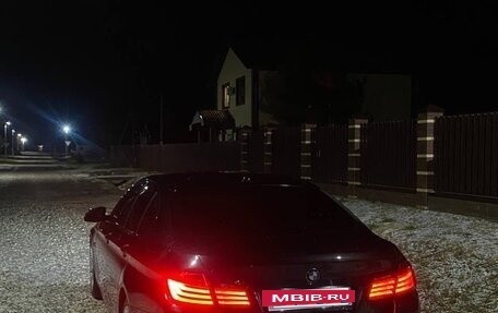 BMW 5 серия, 2013 год, 1 800 000 рублей, 11 фотография