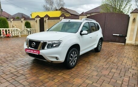 Nissan Terrano III, 2017 год, 1 300 000 рублей, 3 фотография