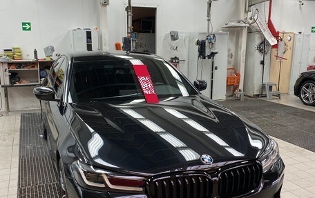 BMW 5 серия, 2021 год, 6 250 000 рублей, 2 фотография